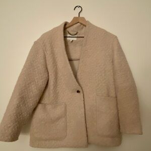 Banana Republic Beige Teddy Jacket / Cozy Textured Coat – Size S